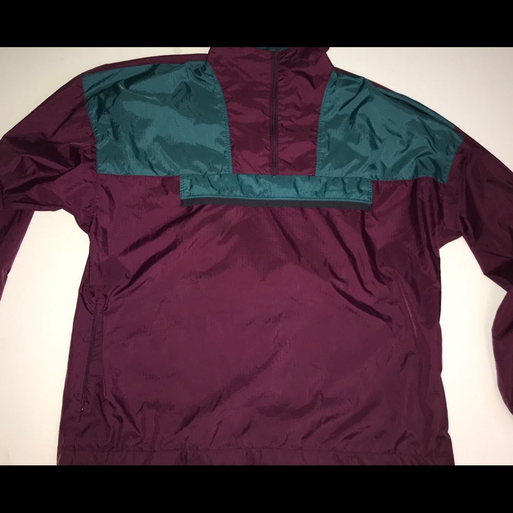 Vintage IZOD CLUB windbreaker.
